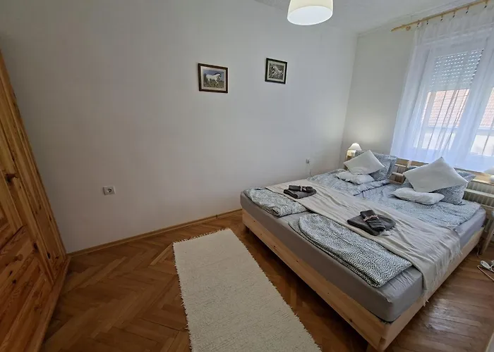 Lägenhet Apartalatt Vendeghaz Eger